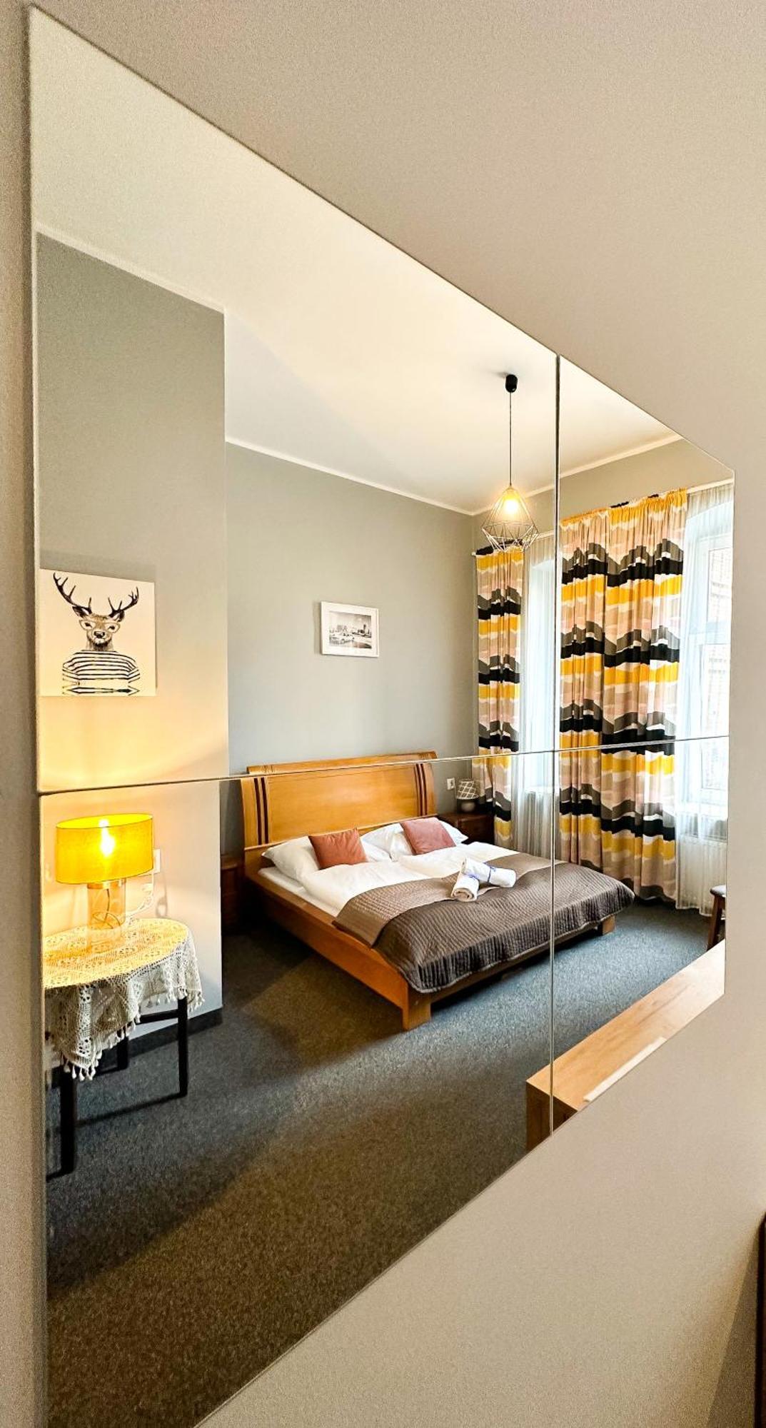 Guest house Expolis - Center - 24h #betterthanyourex Poznan