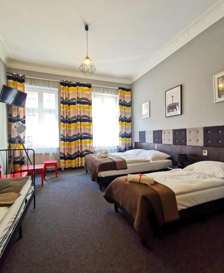 Expolis - Center Mtp Targi - 24h #betterthanyourex Guest house Poznan
