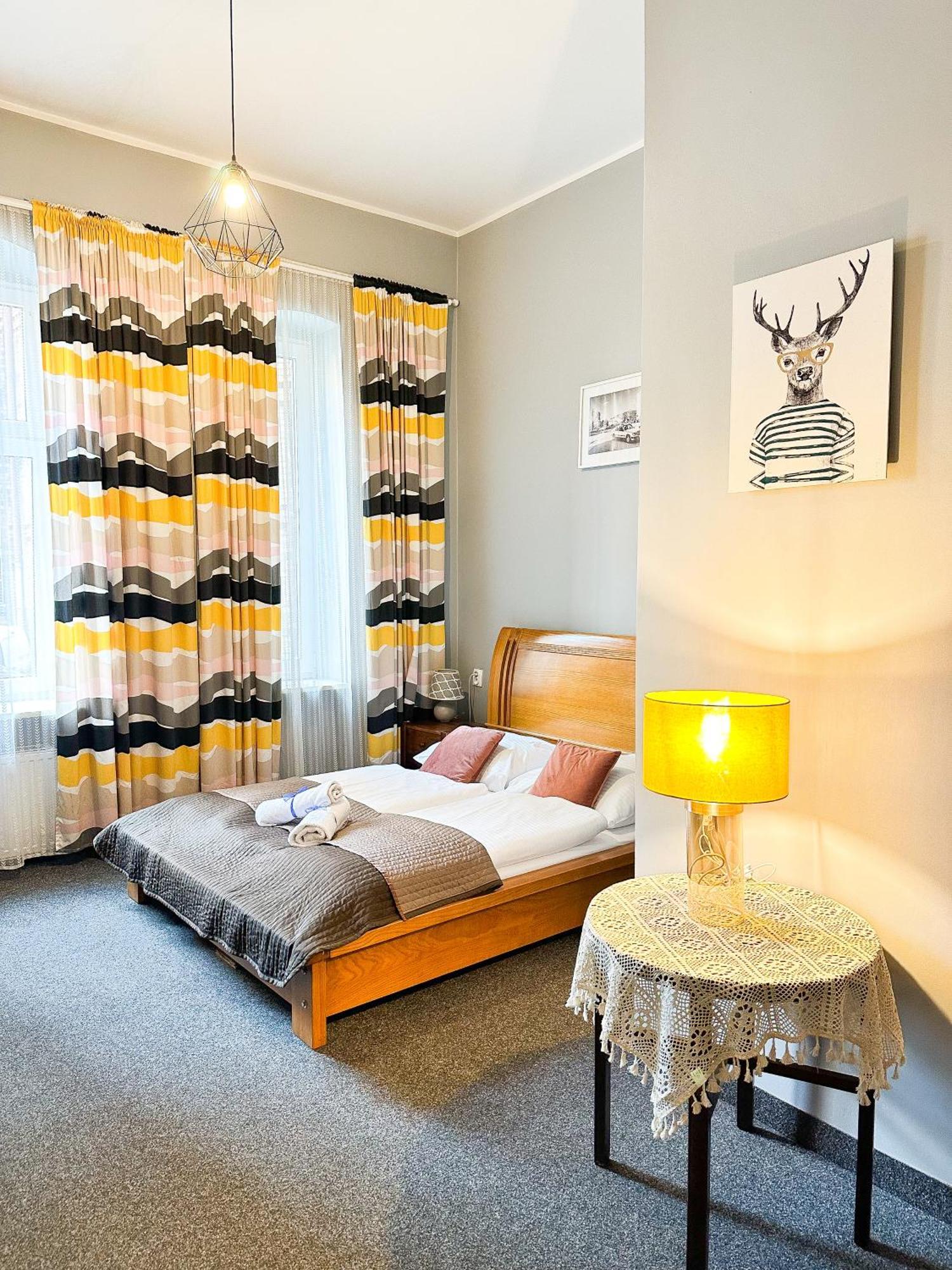 Expolis - Center Mtp Targi - 24h #betterthanyourex Guest house Poznan