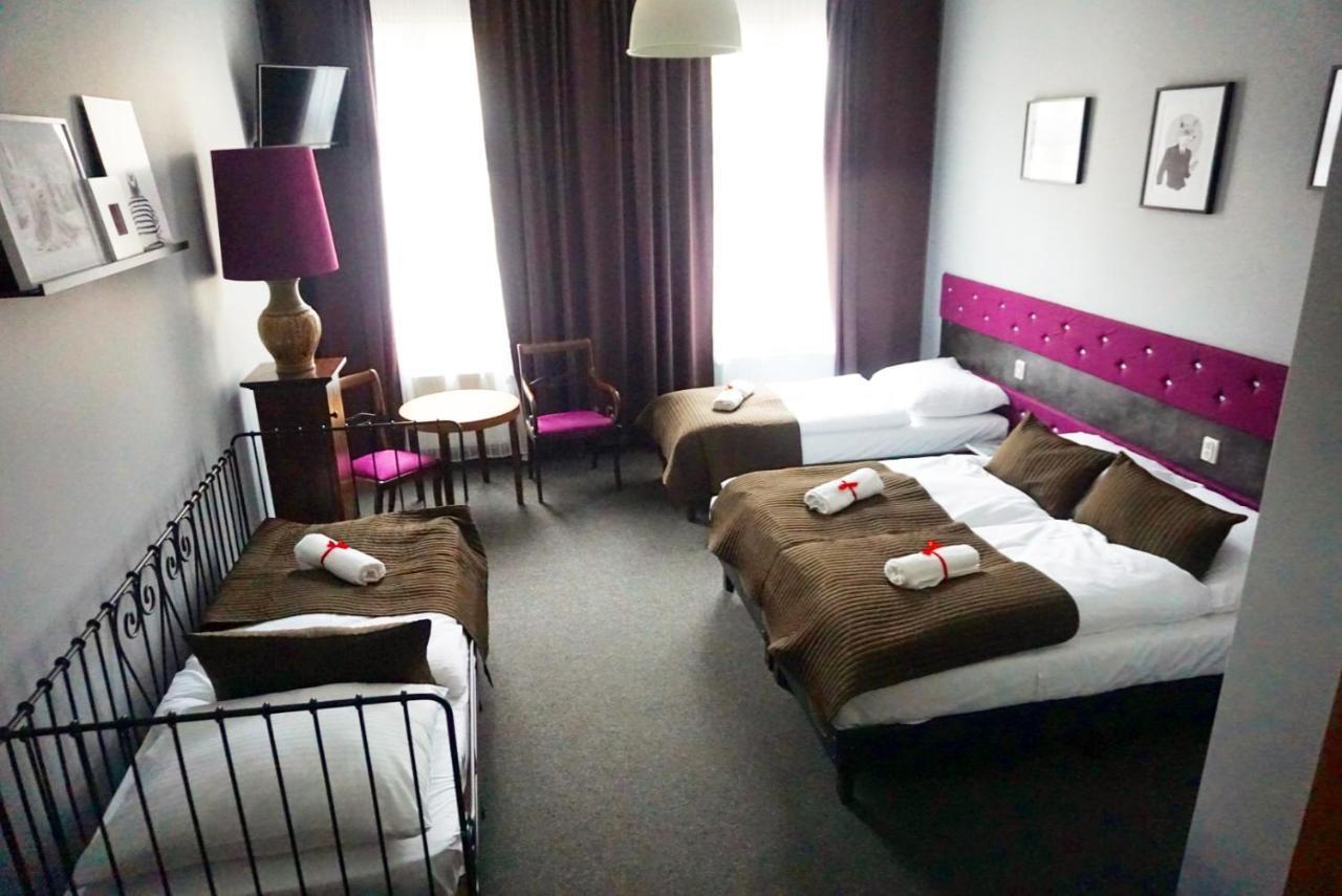 Guest house Expolis - Center Mtp Targi - 24h #betterthanyourex Poznan