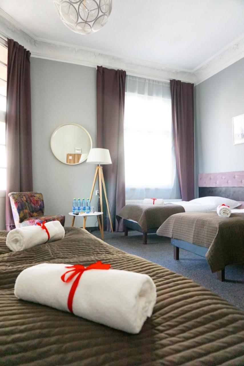 Expolis - Center Mtp Targi - 24h #betterthanyourex 3*