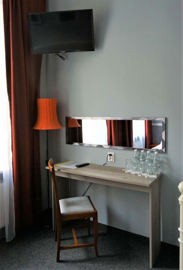 Guest house Expolis - Center Mtp Targi - 24h #betterthanyourex Poznan